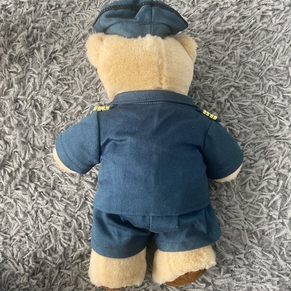 Limited Edition HONG KONG MTR Station Controller TEDDY BEARS - Picture 4 of 6